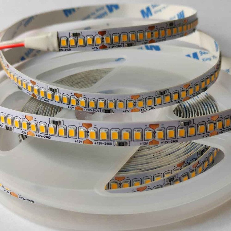 ریسه نواری تراکم 240 آفتابی 12 ولت pcb 1 cm