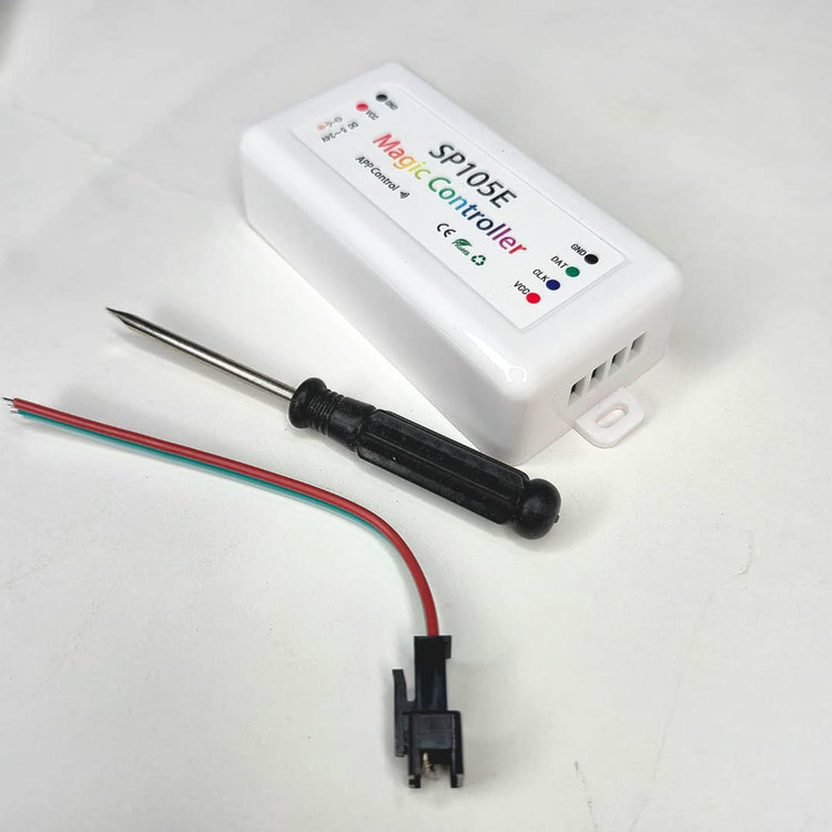 کنترلر دیجیتال موزیکال SP105E ساپورت ۲۰۴۸ پیکسل